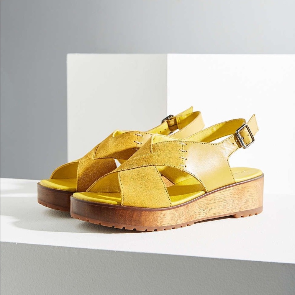 Kelsi Dagger KBD Danielle Wooden Clog Sandals